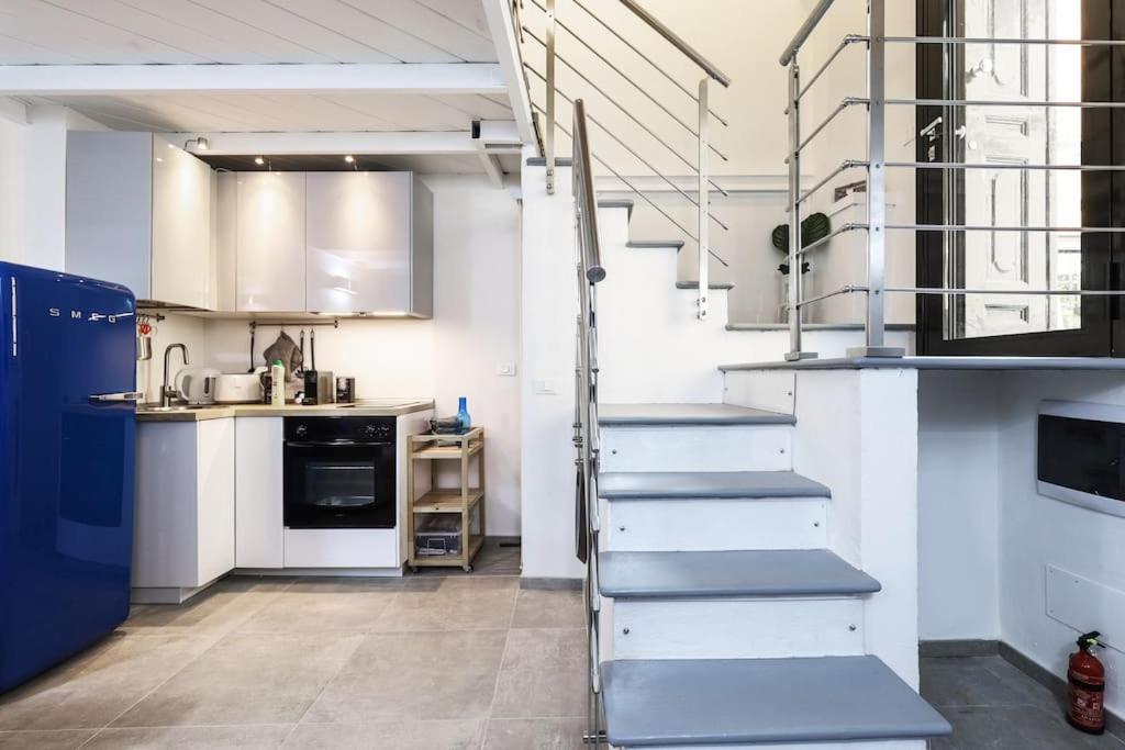 Cozy Loft Navigli, Close To Duomo And Bocconi - Italy Flat Vacation Milano Exteriör bild