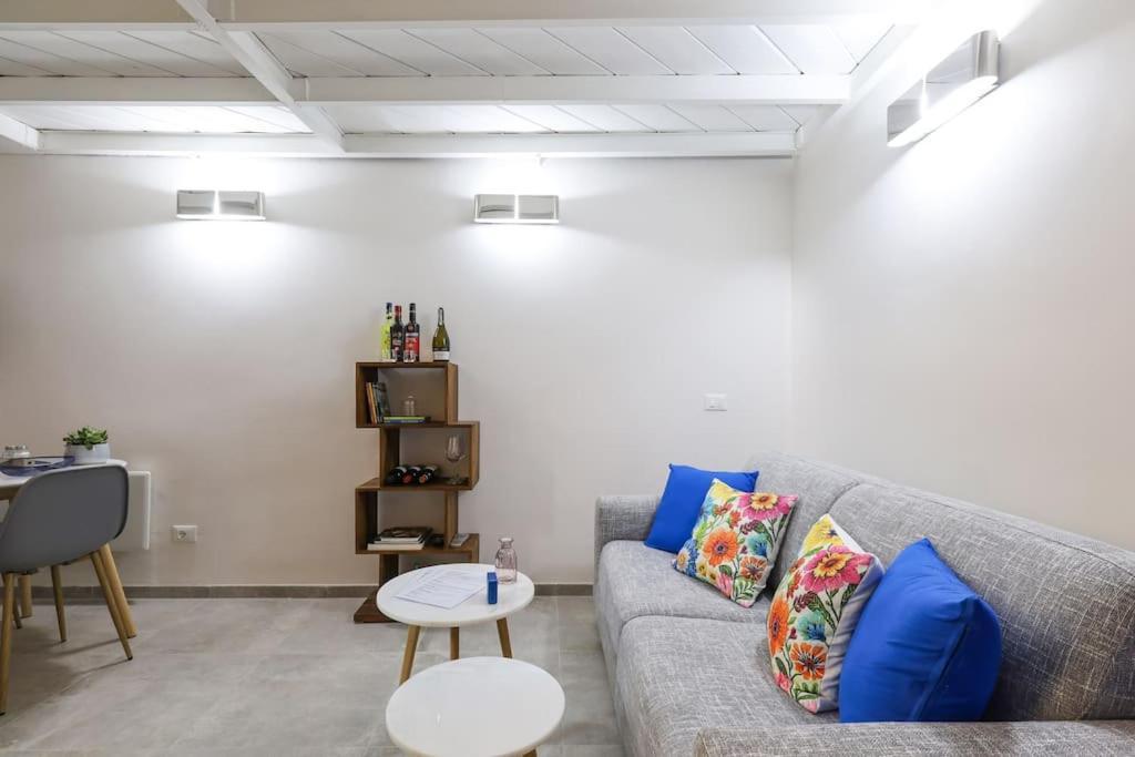 Cozy Loft Navigli, Close To Duomo And Bocconi - Italy Flat Vacation Milano Exteriör bild