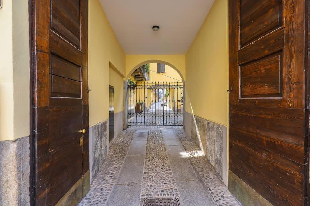 Cozy Loft Navigli, Close To Duomo And Bocconi - Italy Flat Vacation Milano Exteriör bild