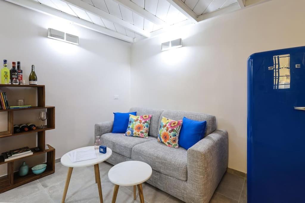 Cozy Loft Navigli, Close To Duomo And Bocconi - Italy Flat Vacation Milano Exteriör bild