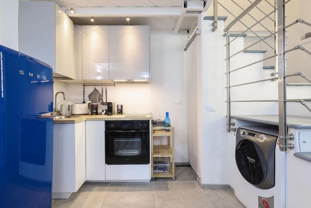 Cozy Loft Navigli, Close To Duomo And Bocconi - Italy Flat Vacation Milano Exteriör bild
