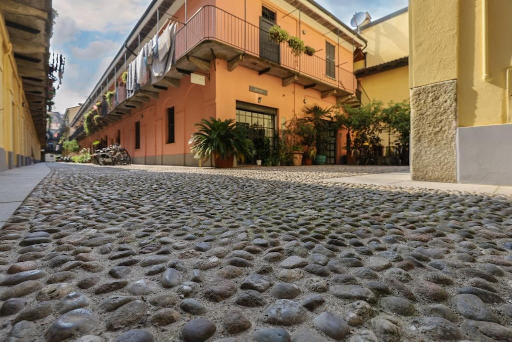 Cozy Loft Navigli, Close To Duomo And Bocconi - Italy Flat Vacation Milano Exteriör bild