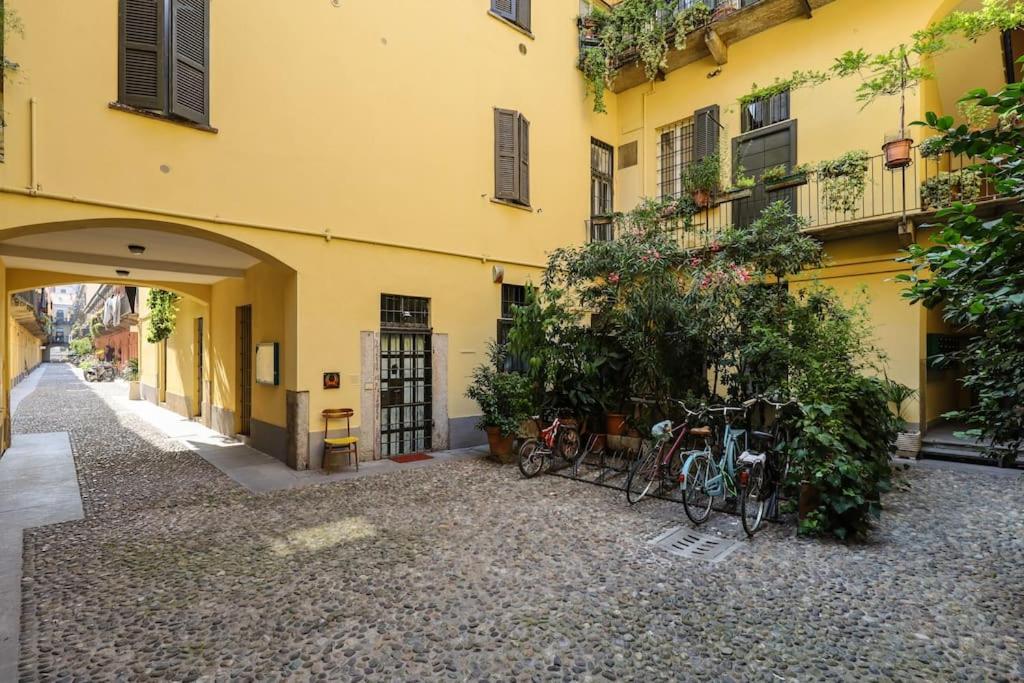 Cozy Loft Navigli, Close To Duomo And Bocconi - Italy Flat Vacation Milano Exteriör bild